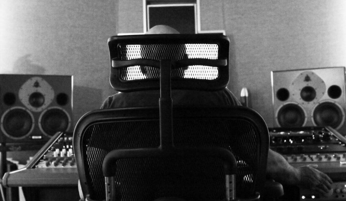 10 Things to Know Before Entering a Recording Studio