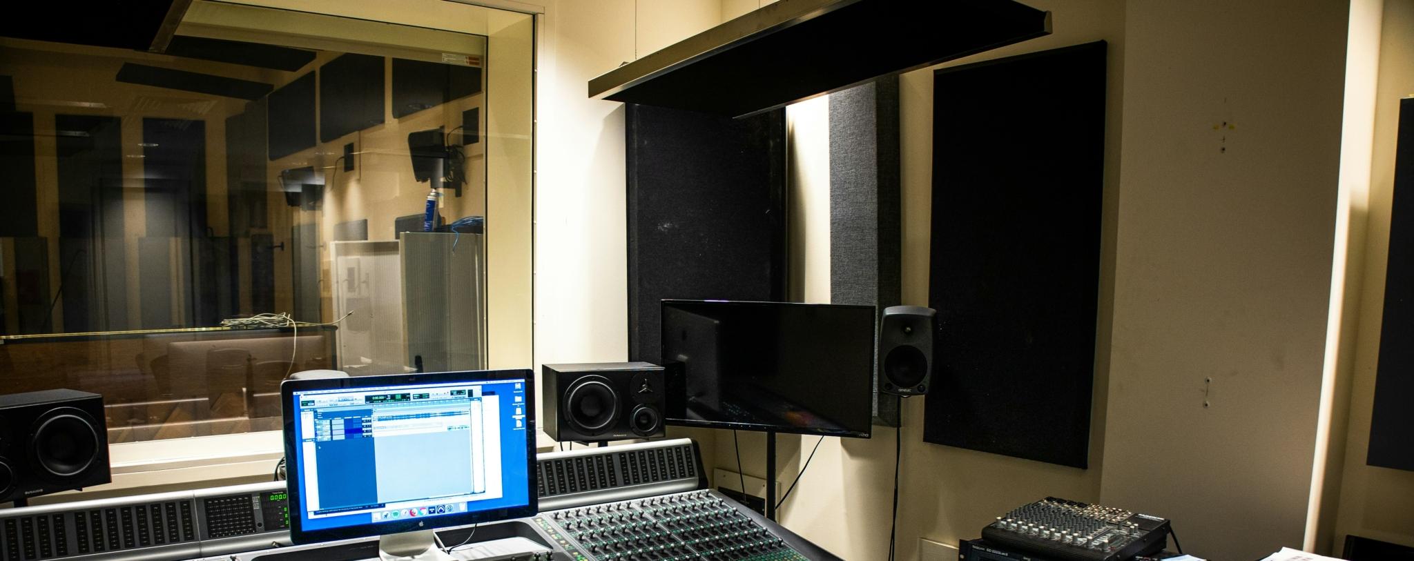 studio soundproof