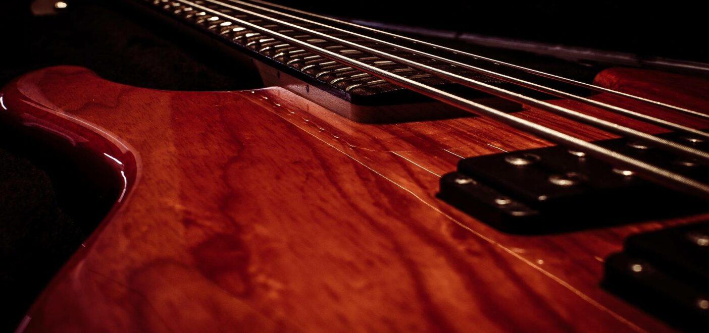 Essential Bass Plugins and VSTi for Every Music Producer