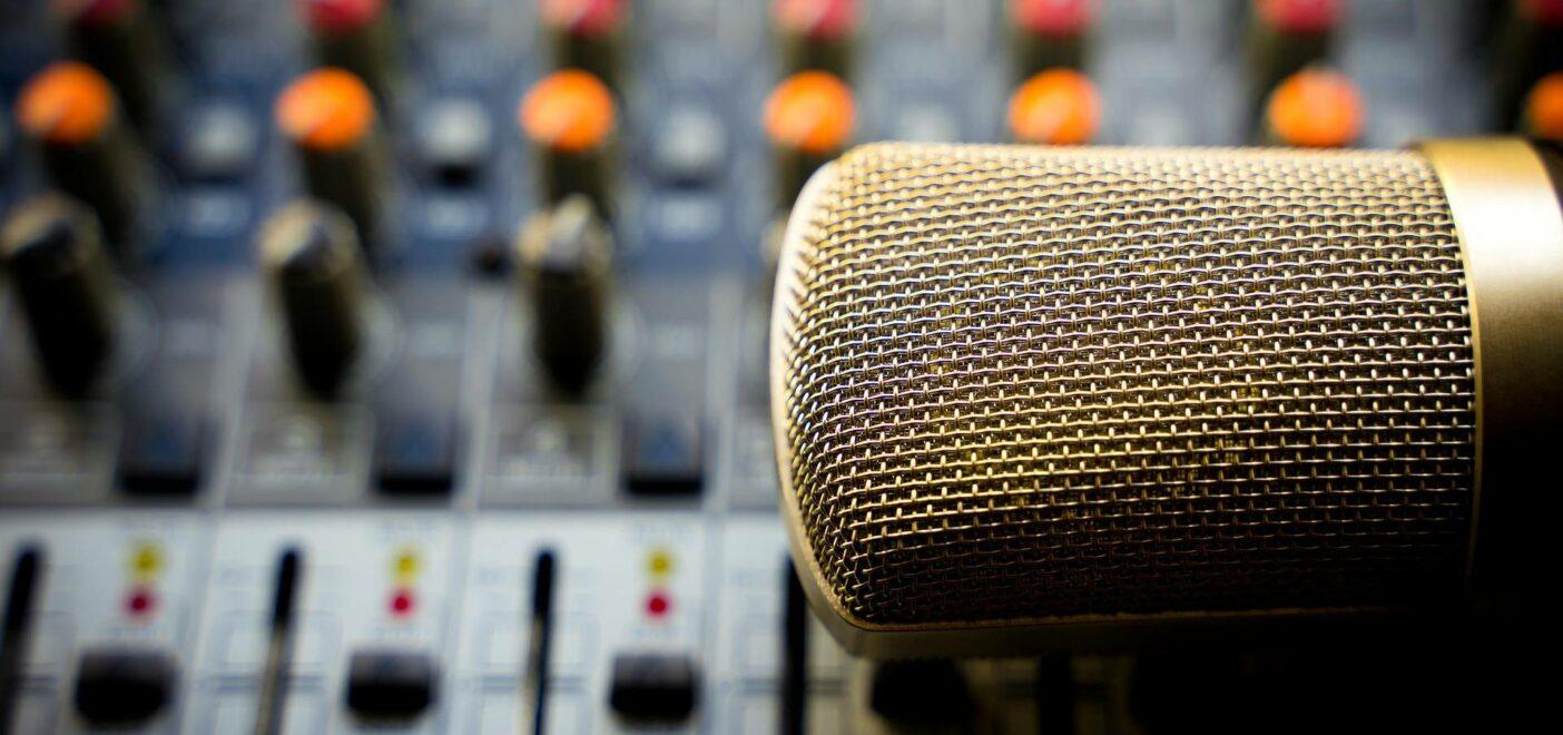 Should you be Mixing while Recording?