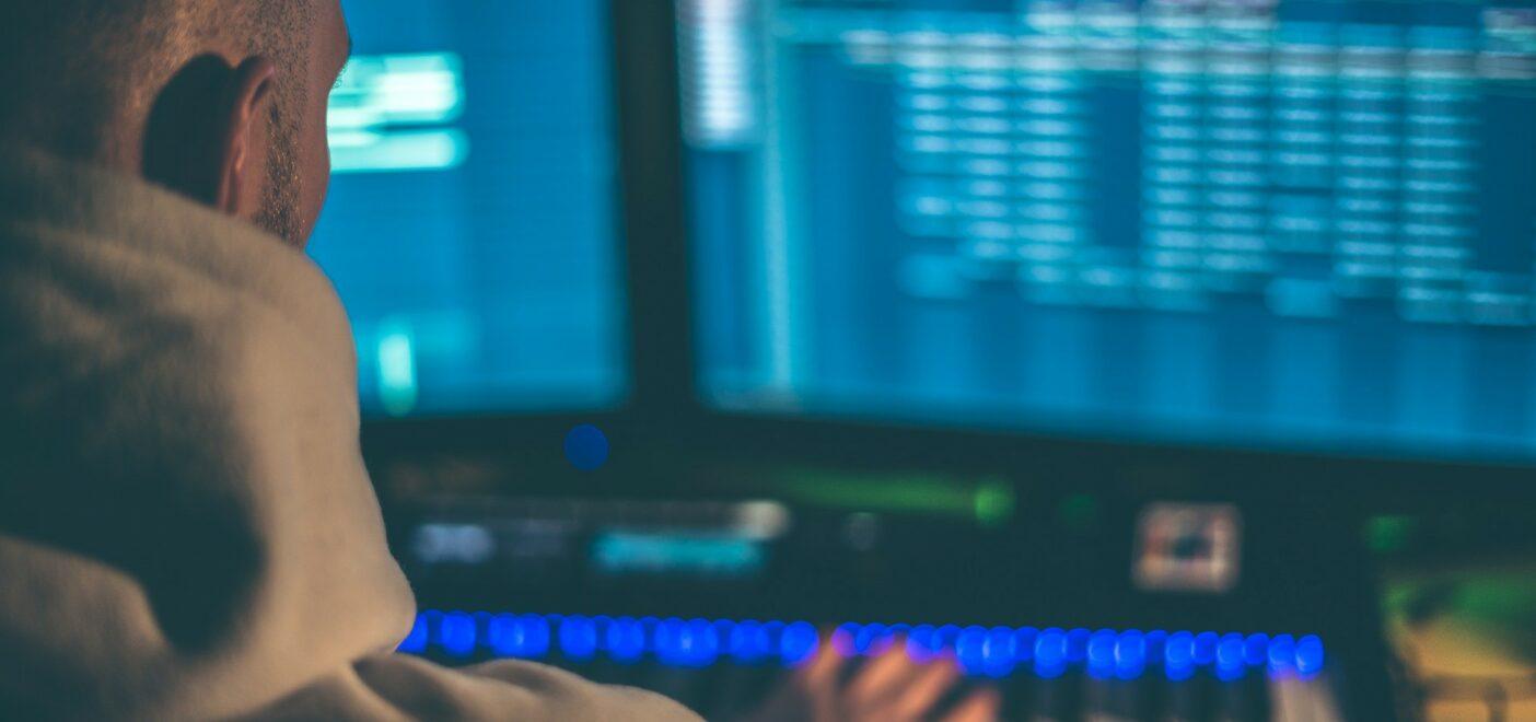 8 Essential Audio Production Tips to Start Producing Music