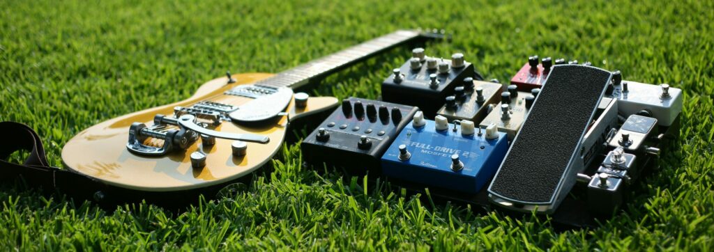 guitar and different compressor pedals